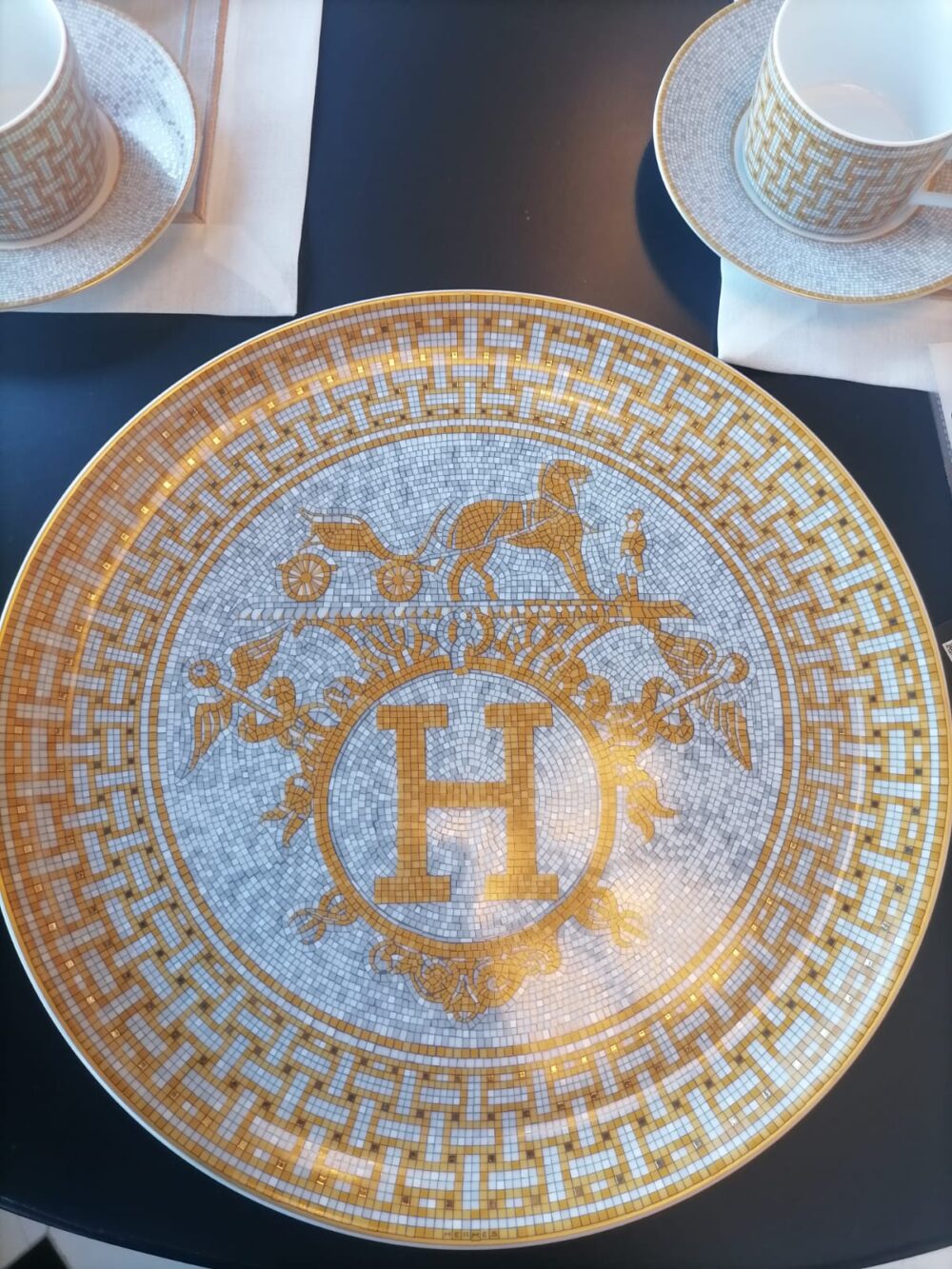 HERMES MOSAIQUE AU 24 ALTIN DETAYLI BÜYÜK SERVİS TABAĞI