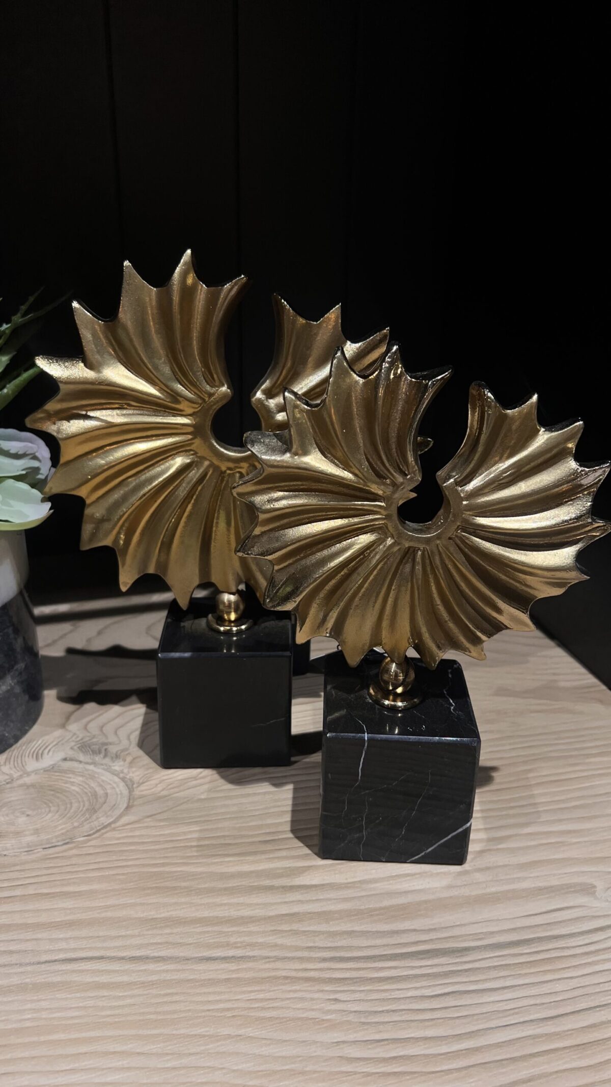 DEKORATİF GOLD DALGASAL FORM HEYKEL KÜÇÜK